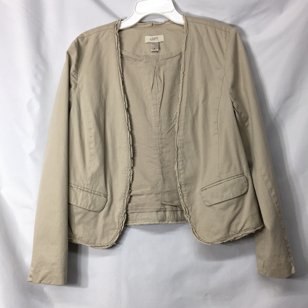 Loft Women’s Tan Jacket Size 8 GREAT Condition